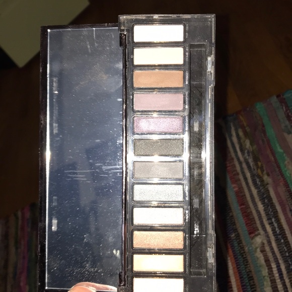 Naked Smoky - Picture 2 of 2